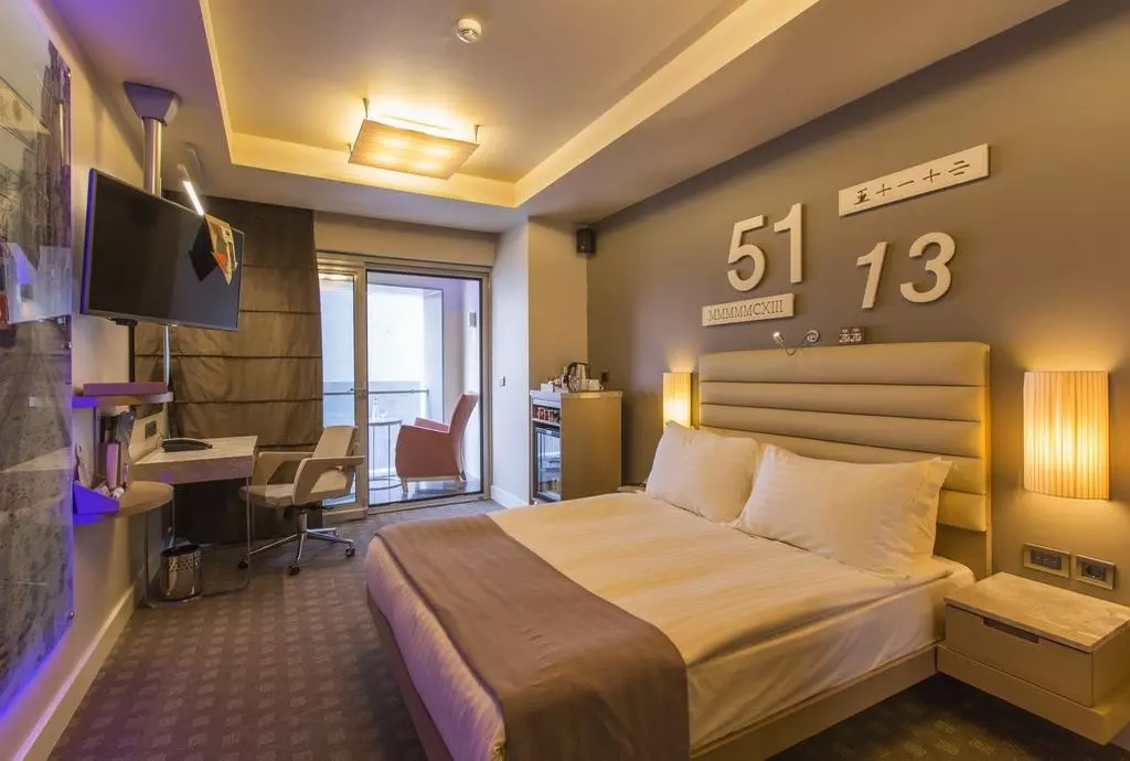 peak_hotel_shabavizparvaz_06.jpg