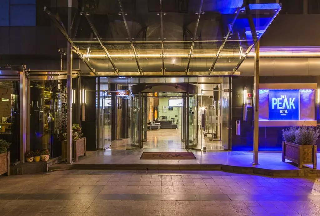 peak_hotel_shabavizparvaz_10.jpg