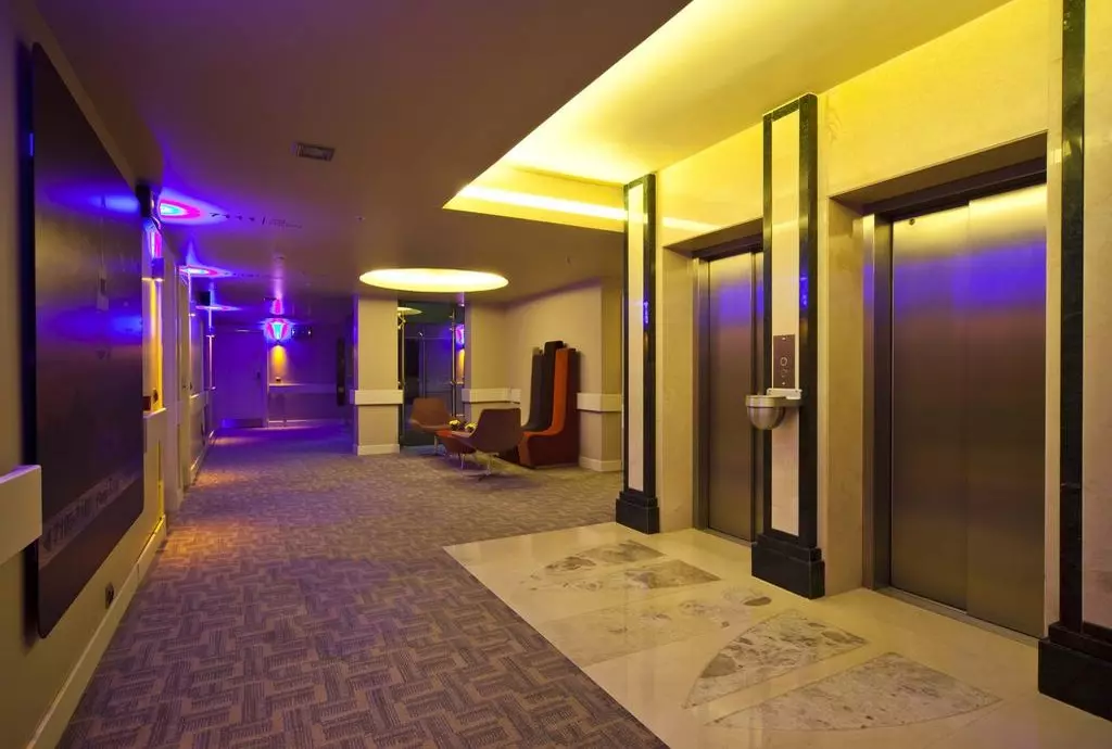 peak_hotel_shabavizparvaz_14.jpg
