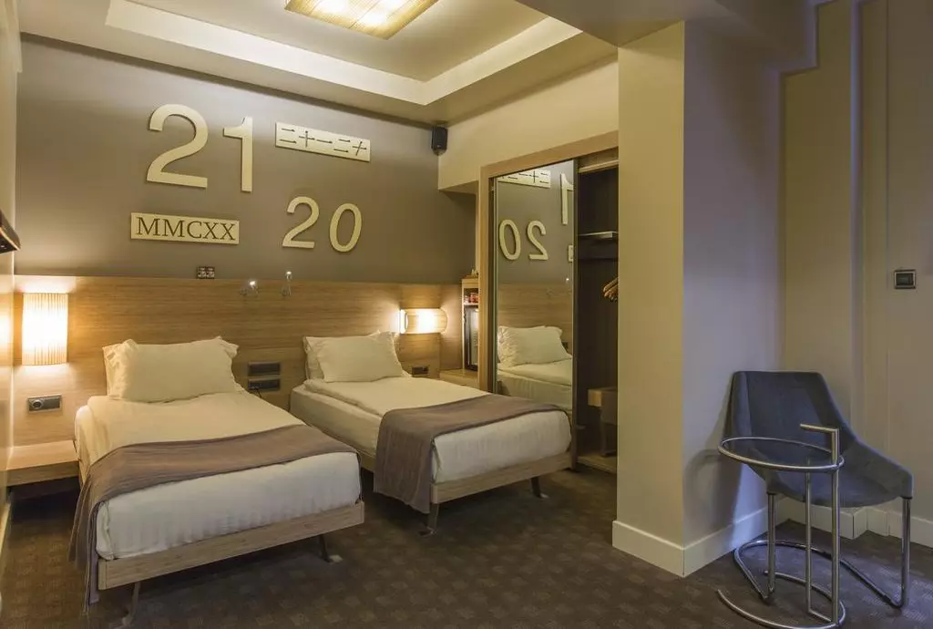 peak_hotel_shabavizparvaz_17.jpg