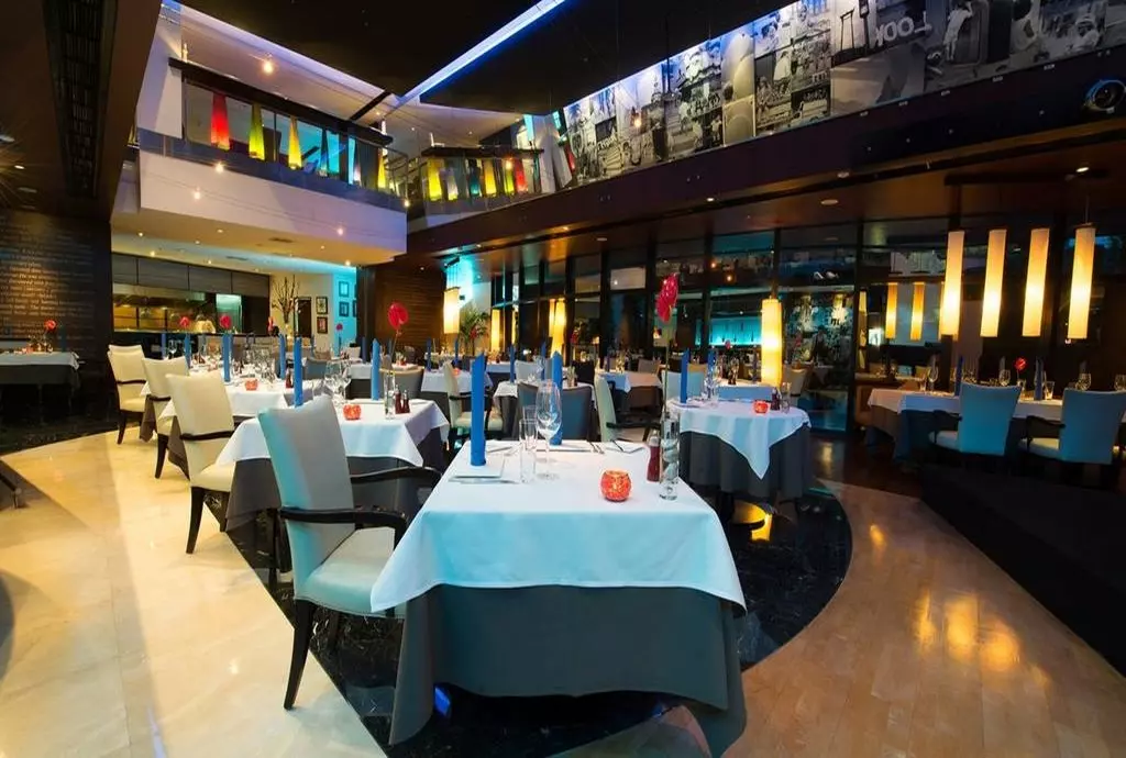 plaza_athenee_shabavizparvaz_12.jpg plaza_athenee_shabavizparvaz_12.jpg