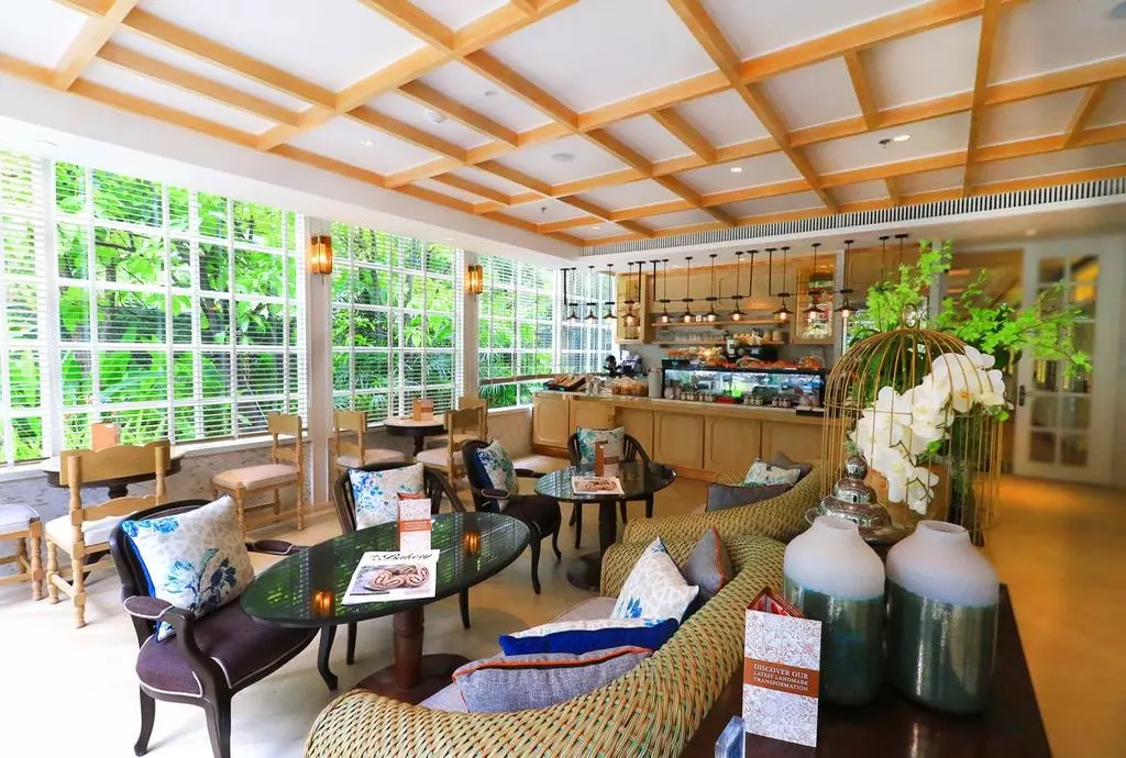 plaza_athenee_shabavizparvaz_14.jpg plaza_athenee_shabavizparvaz_14.jpg