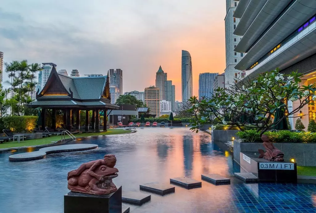 plaza_athenee_shabavizparvaz_22.jpg plaza_athenee_shabavizparvaz_22.jpg