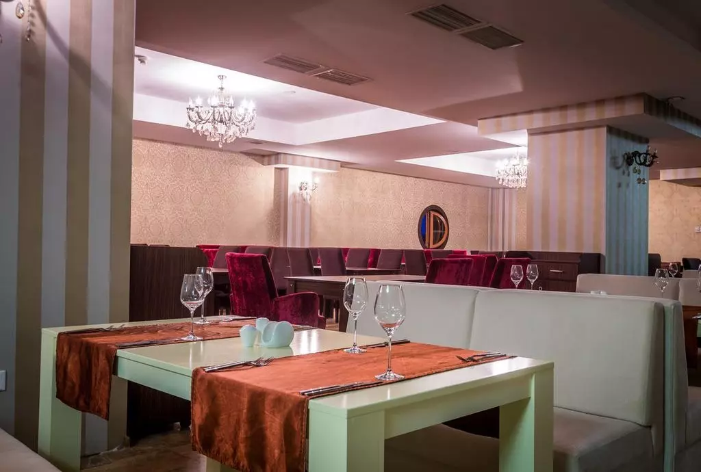 premier_expo_baku_shabavizparvaz_03.jpg premier_expo_baku_shabavizparvaz_03.jpg