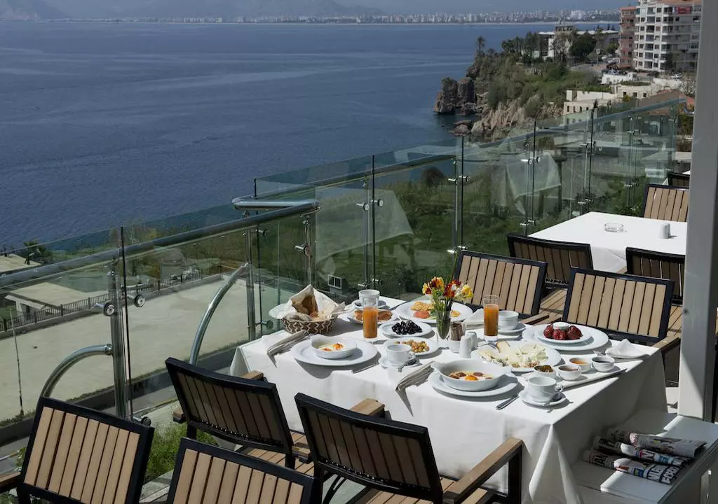 prime_antalya_shabavizparvaz_05.jpg