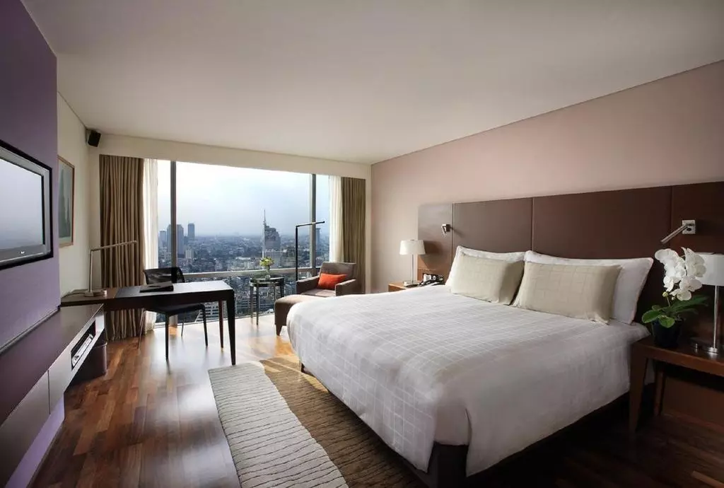 pullman_g_shabavizparvaz_13.jpg pullman_g_shabavizparvaz_13.jpg