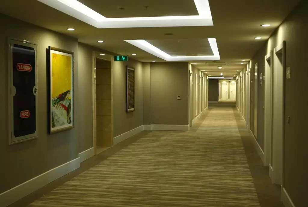 qafqaz_baku_city_shabavizparvaz_16.jpg