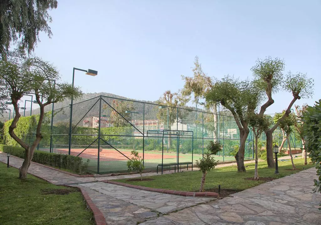 queens_park_lejardin_shabavizparvaz_26.jpg