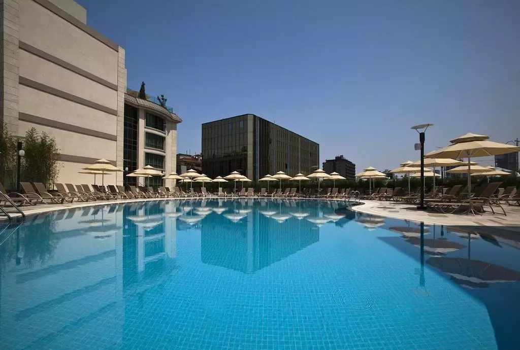 radisson_blu_sisli_shabavizparvaz_04.jpg