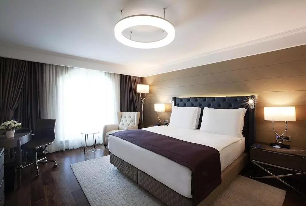 radisson_blu_sisli_shabavizparvaz_08.jpg
