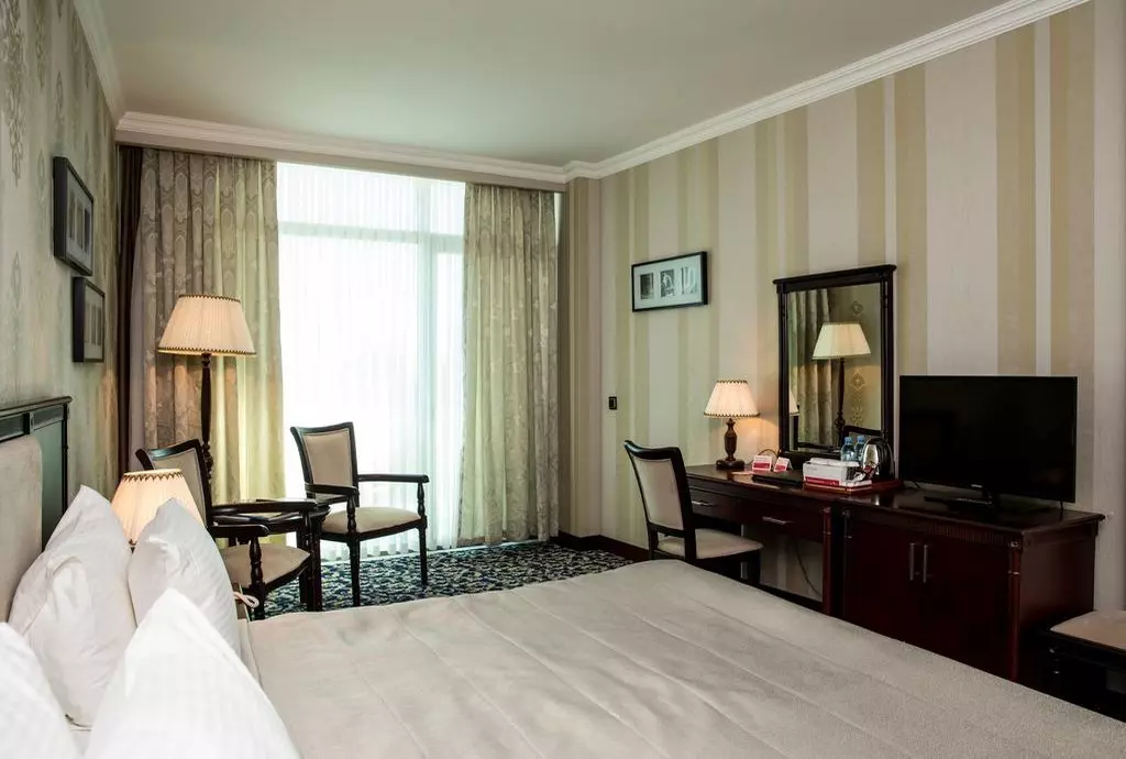 ramada_baku_shabavizparvaz_20.jpg
