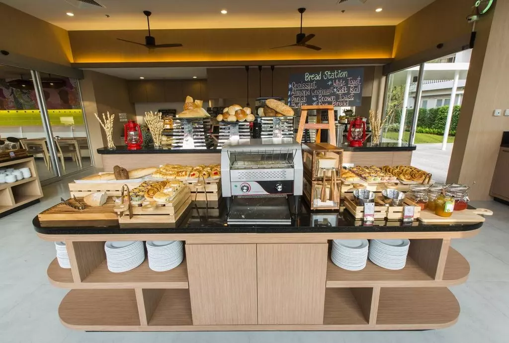 ramada_phuket_deevana_shabavizparvaz_08.jpg ramada_phuket_deevana_shabavizparvaz_08.jpg