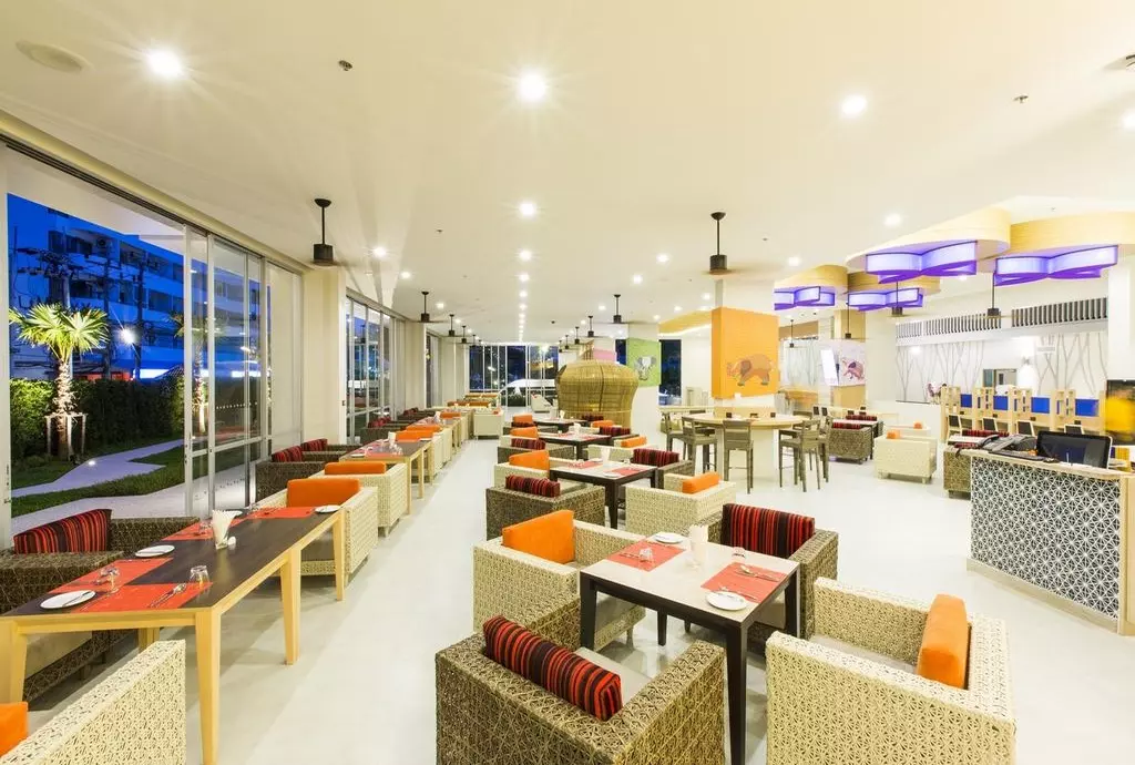 ramada_phuket_deevana_shabavizparvaz_21.jpg ramada_phuket_deevana_shabavizparvaz_21.jpg