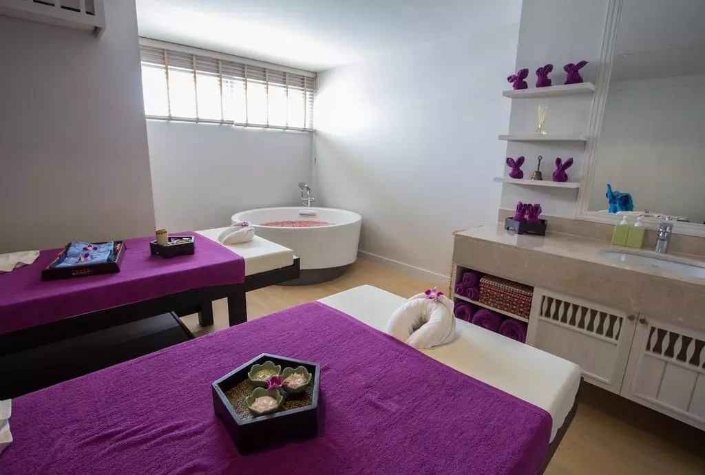 ramada_phuket_deevana_shabavizparvaz_25.jpg ramada_phuket_deevana_shabavizparvaz_25.jpg