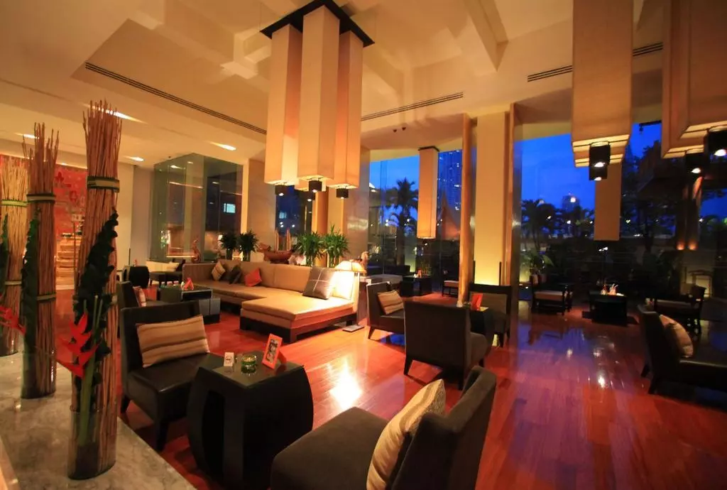 ramada_plaza_bangkok_menam_riverside_shabavizparvaz_13.jpg