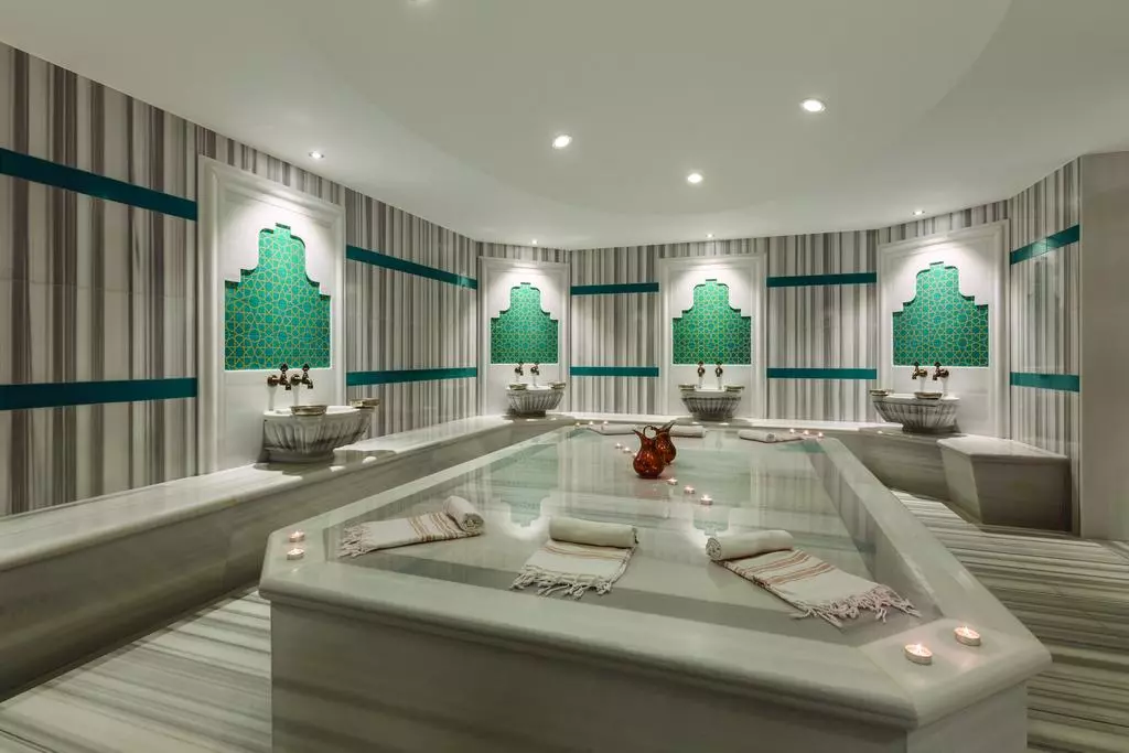 ramada_suite_golden_horn_shabavizparvaz_11.jpg