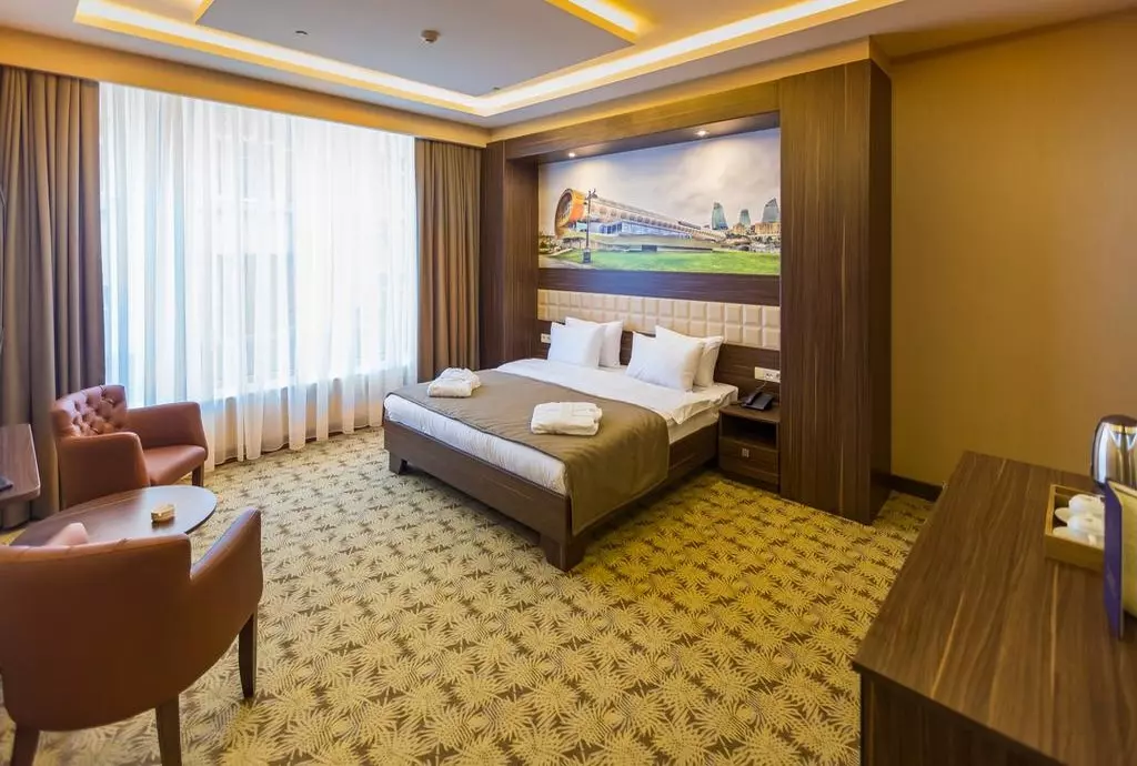 renaissance_palace_baku_shabavizparvaz_02.jpg renaissance_palace_baku_shabavizparvaz_02.jpg