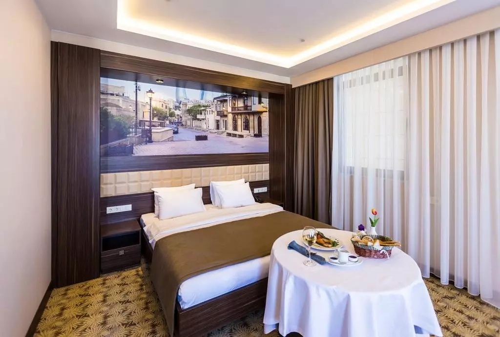 renaissance_palace_baku_shabavizparvaz_04.jpg renaissance_palace_baku_shabavizparvaz_04.jpg