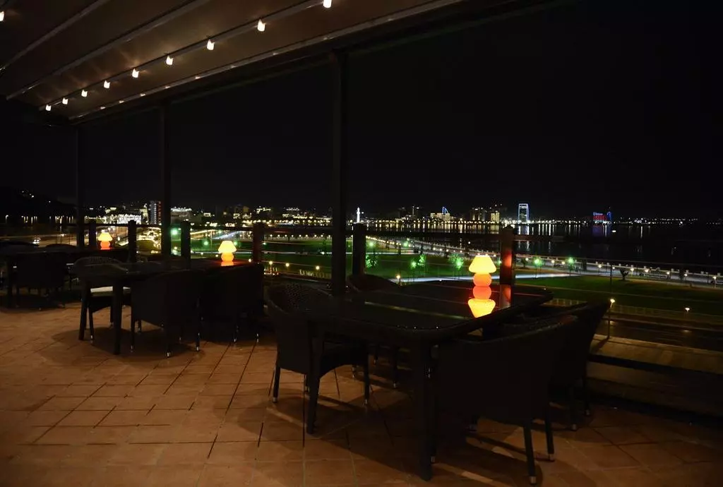 riviera_baku_shabavizparvaz_10.jpg riviera_baku_shabavizparvaz_10.jpg