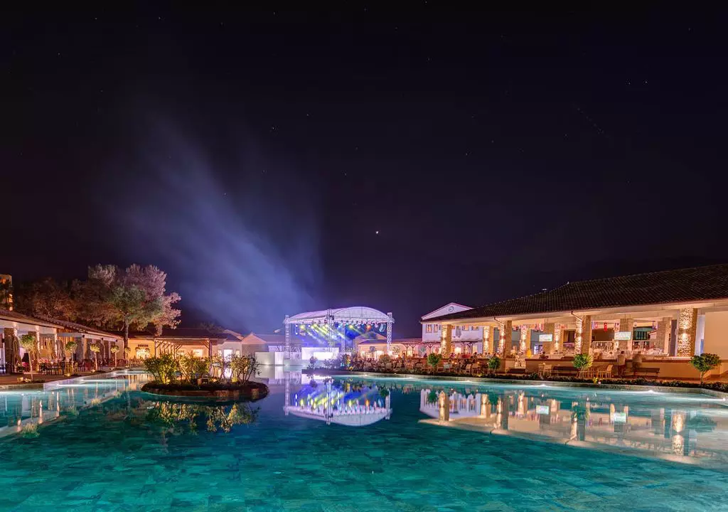 rixos_premium_tekirova_shabavizparvaz_05.jpg