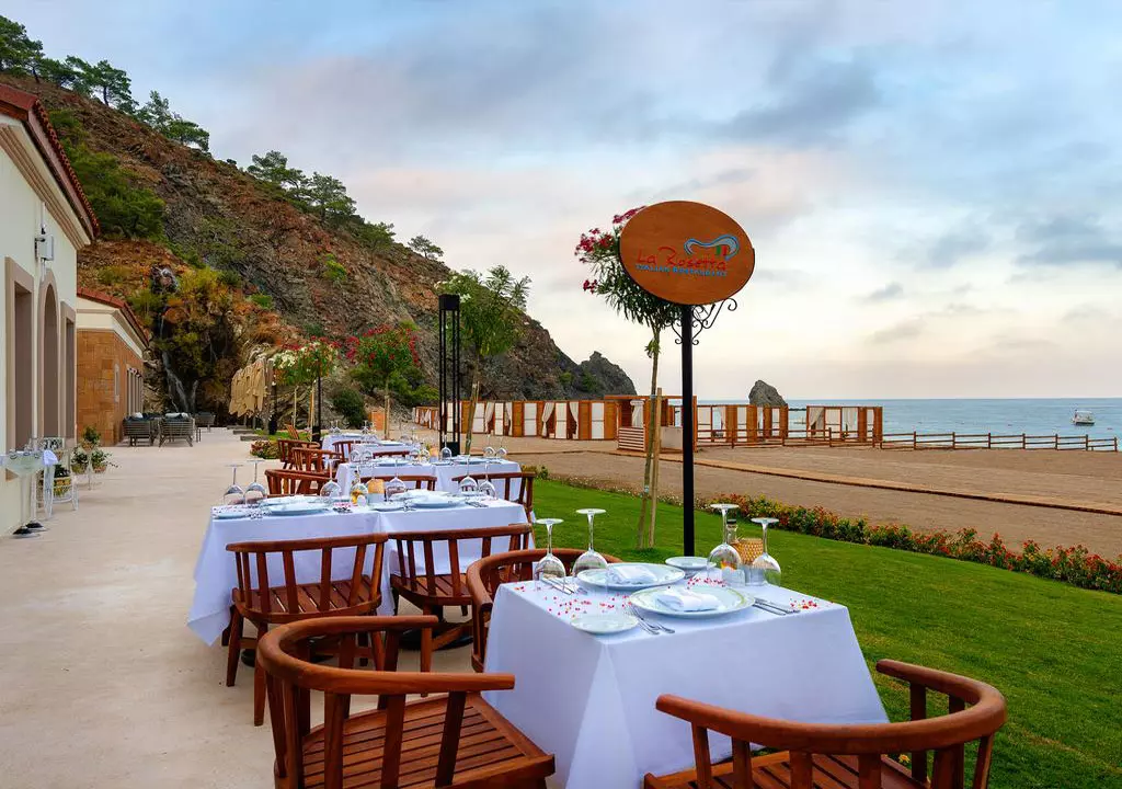 rixos_premium_tekirova_shabavizparvaz_23.jpg