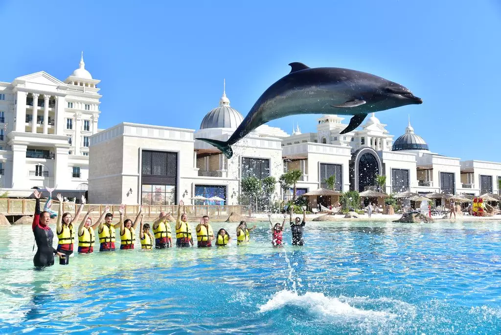 rixos_world_land_shabavizparvaz_04.jpg