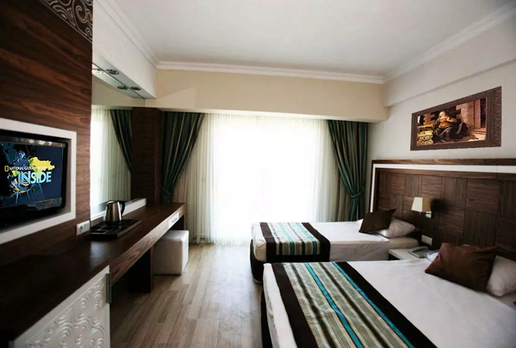 royal-towers-resort-hotel_shabavizparvaz_05.jpg royal-towers-resort-hotel_shabavizparvaz_05.jpg