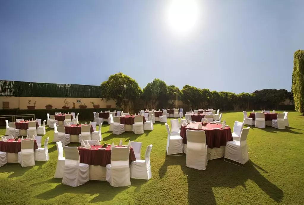 royal_orchid_jaipur_shabavizparvaz_04.jpg