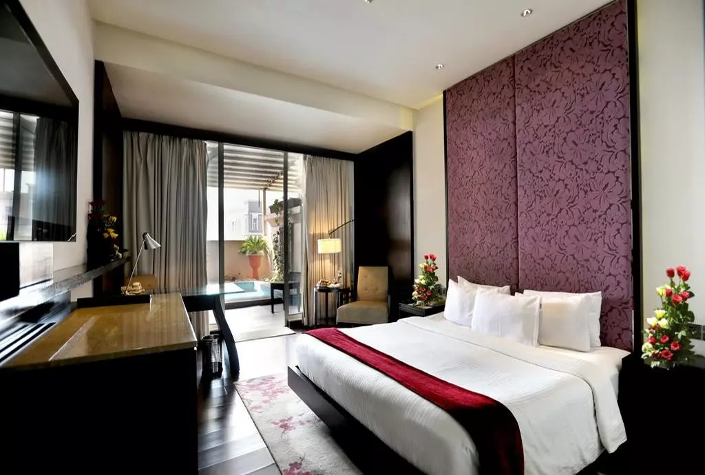 royal_orchid_jaipur_shabavizparvaz_06.jpg