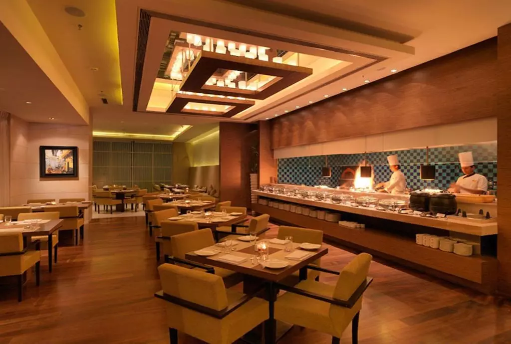 royal_orchid_jaipur_shabavizparvaz_17.jpg