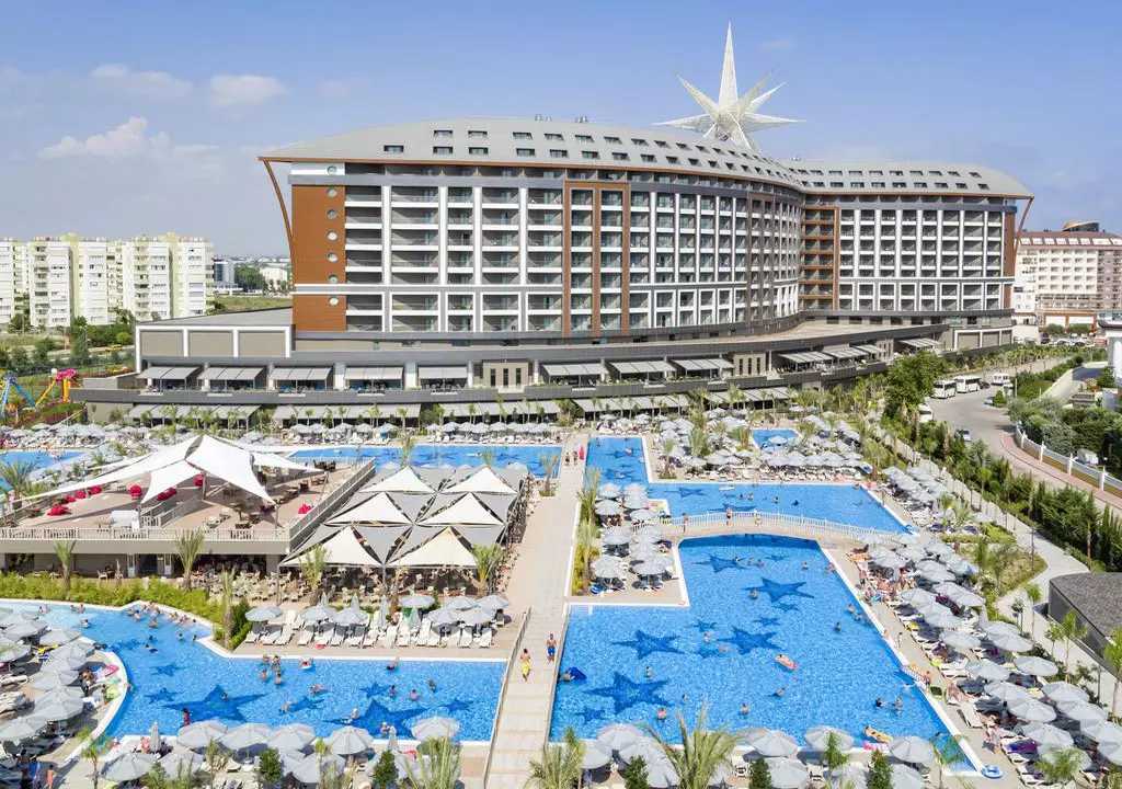 royal_seginus_antalya_shabavizparvaz_02.jpg