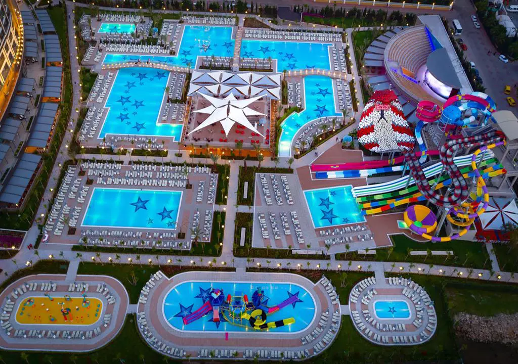 royal_seginus_antalya_shabavizparvaz_08.jpg