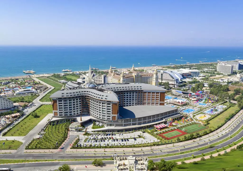 royal_seginus_antalya_shabavizparvaz_11.jpg