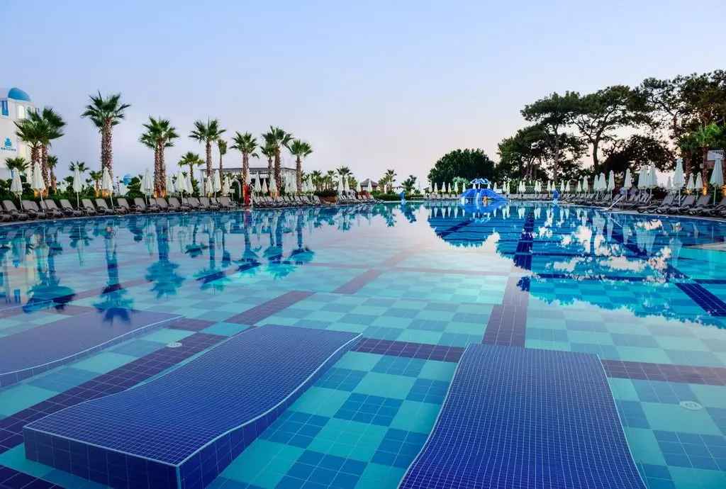 rubi_platinum_spa_resort_suites_shabavizparvaz_17.jpg