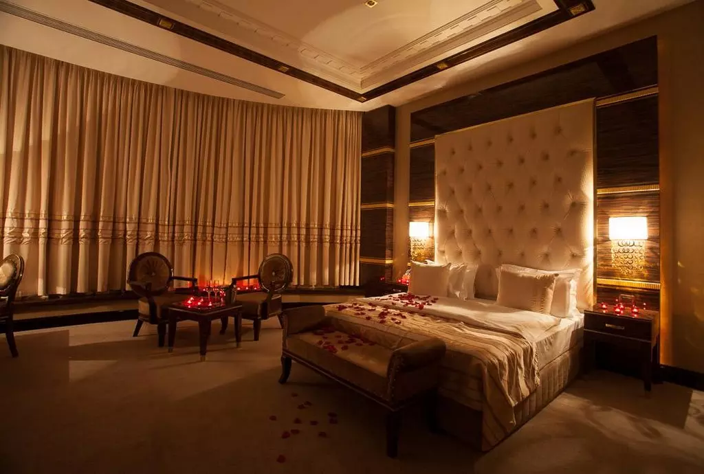 sapphire_baku_shabavizparvaz_03.jpg sapphire_baku_shabavizparvaz_03.jpg