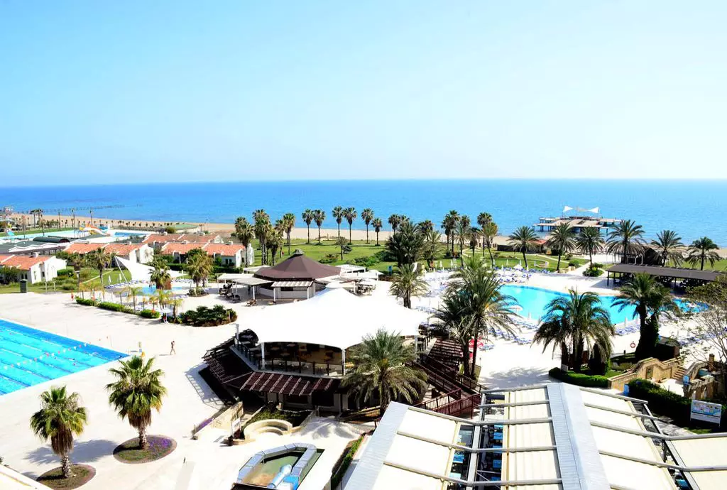 sentido_zeynep_resort_shabavizparvaz_05.jpg