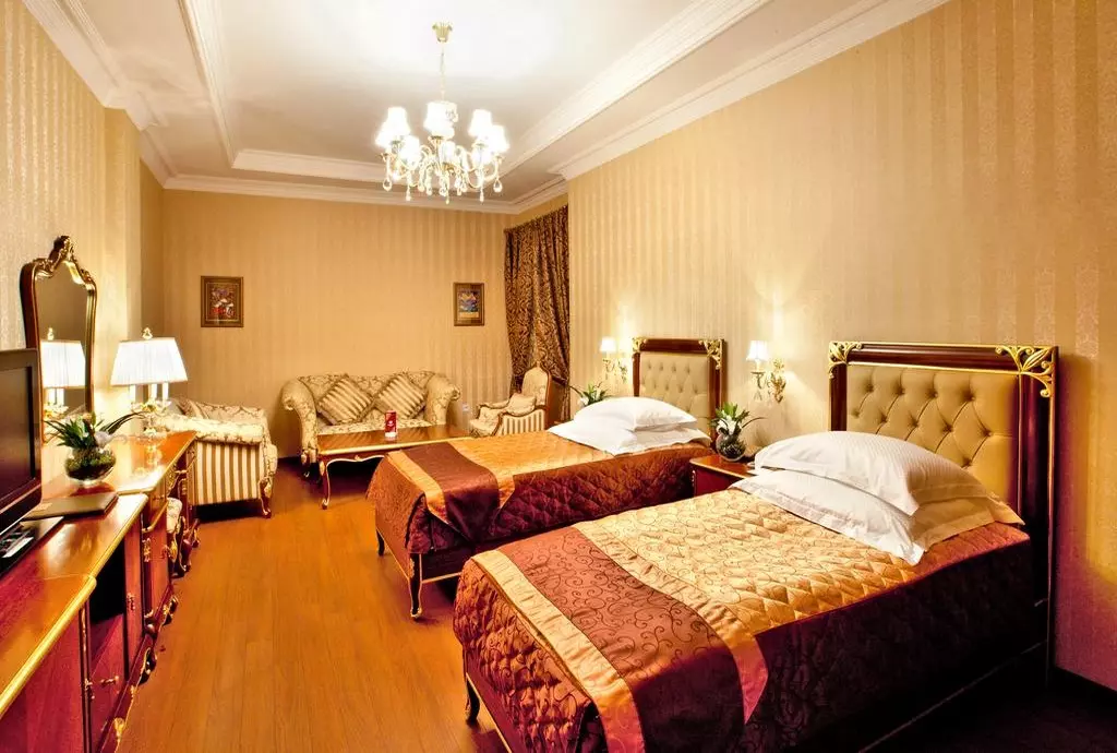 shah_palace_baku_shabavizparvaz_05.jpg shah_palace_baku_shabavizparvaz_05.jpg