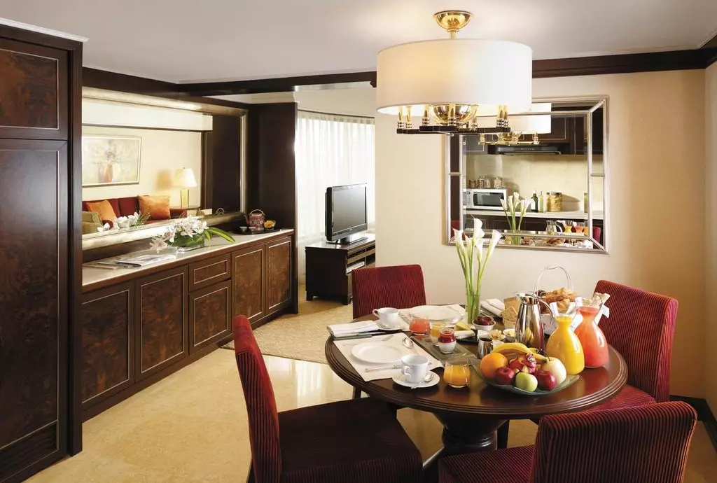 shangri_la_shabavizparvaz_13.jpg shangri_la_shabavizparvaz_13.jpg