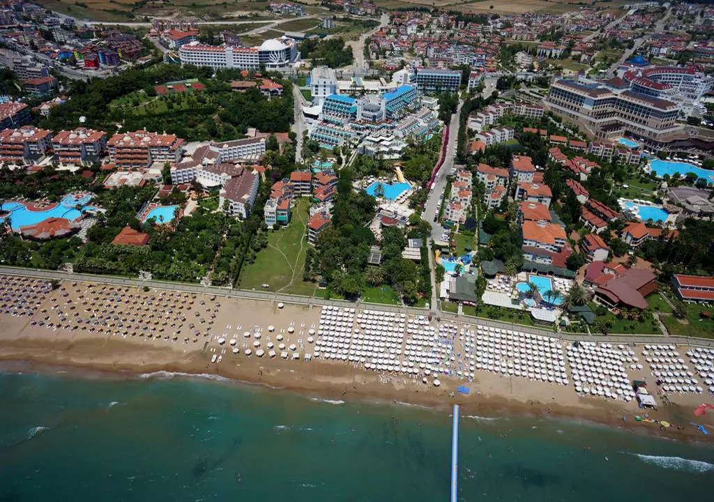 side_star_elegance_shabavizparvaz_06.jpg