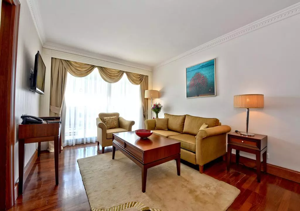 side_star_elegance_shabavizparvaz_15.jpg