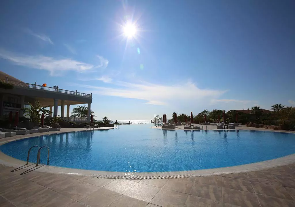 starlight_resort_shabavizparvaz_03.jpg