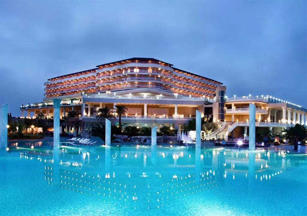 starlight_resort_shabavizparvaz_14.jpg