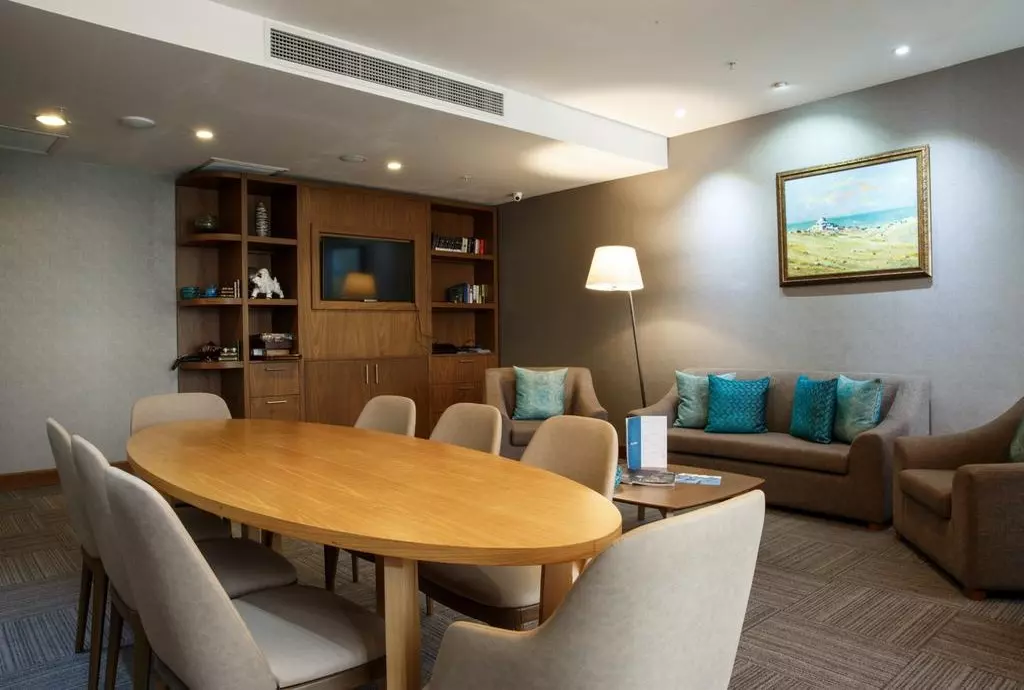 stybridge_suites_baku_shabavizparvaz_03.jpg stybridge_suites_baku_shabavizparvaz_03.jpg