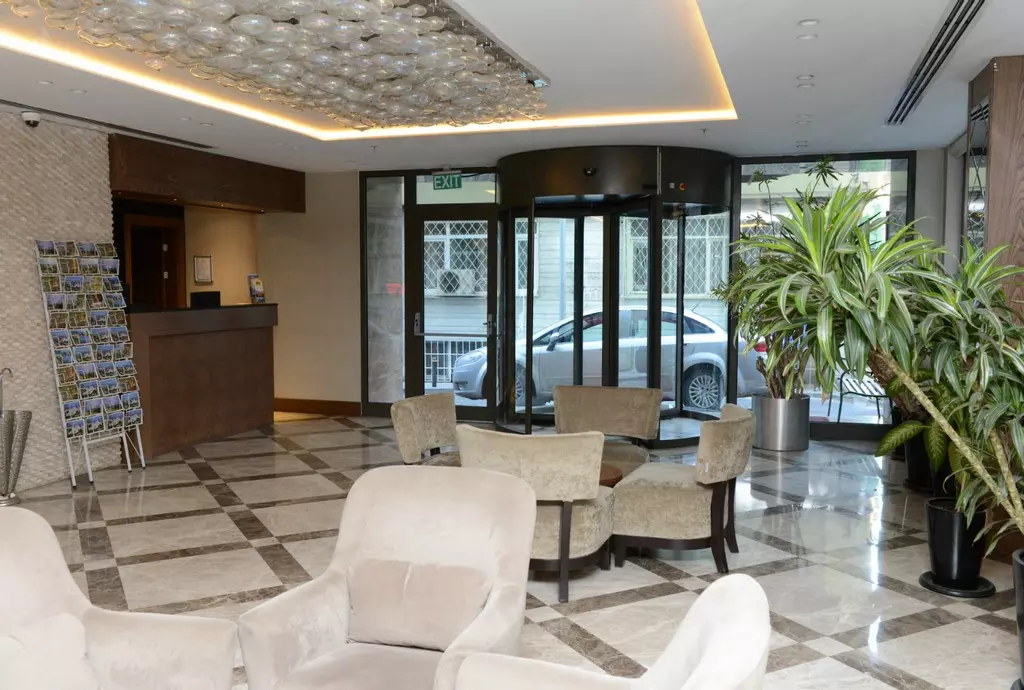 style_istanbul_shabavizparvaz_03.jpg