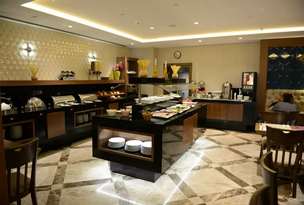 style_istanbul_shabavizparvaz_05.jpg