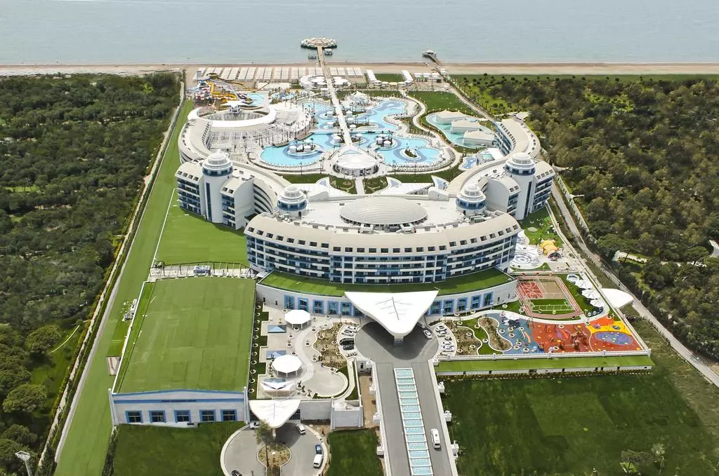 sueno_deluxe_belek_shabavizparvaz_02.jpg sueno_deluxe_belek_shabavizparvaz_02.jpg