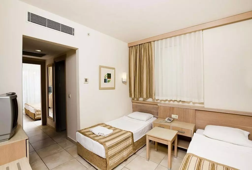 sural_resort_side_shabavizparvaz_05.jpg