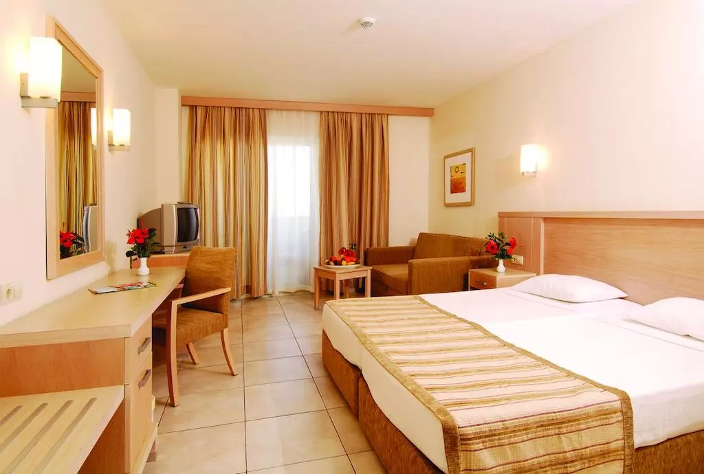 sural_resort_side_shabavizparvaz_06.jpg