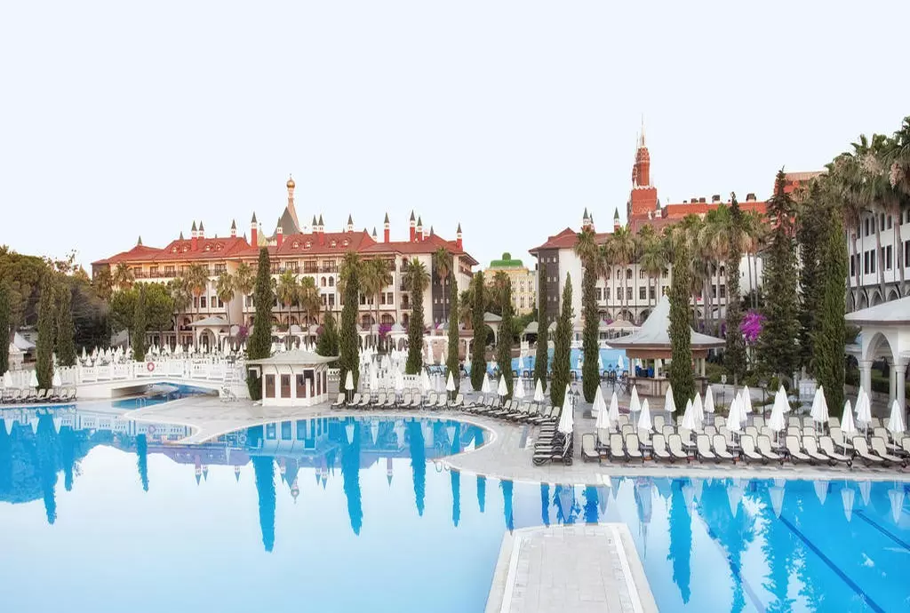 swandor_topkapi_palace_shabavizparvaz_11.jpg swandor_topkapi_palace_shabavizparvaz_11.jpg