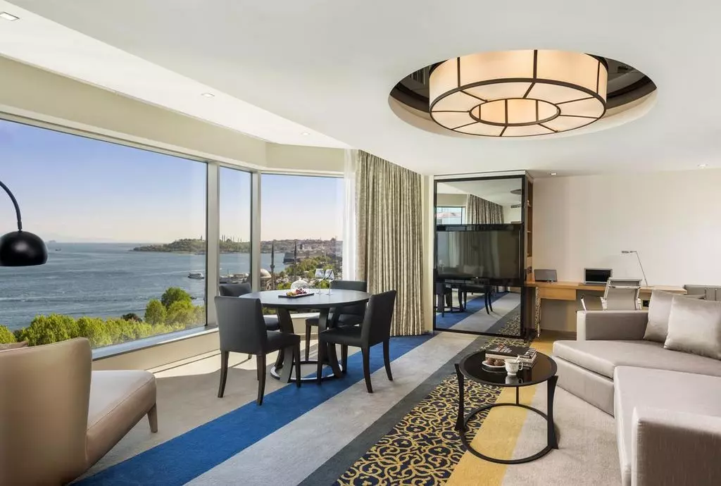 swissotel_istanbul_shabavizparvaz_06.jpg swissotel_istanbul_shabavizparvaz_06.jpg